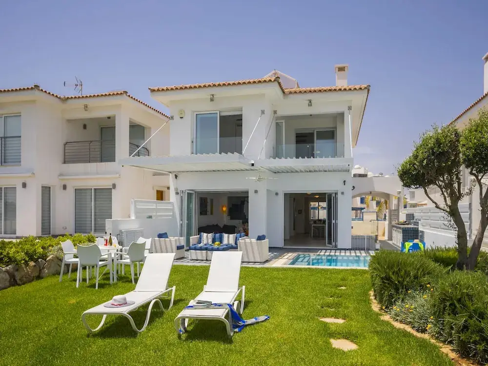 Протарас: Protaras Sirina Pearl