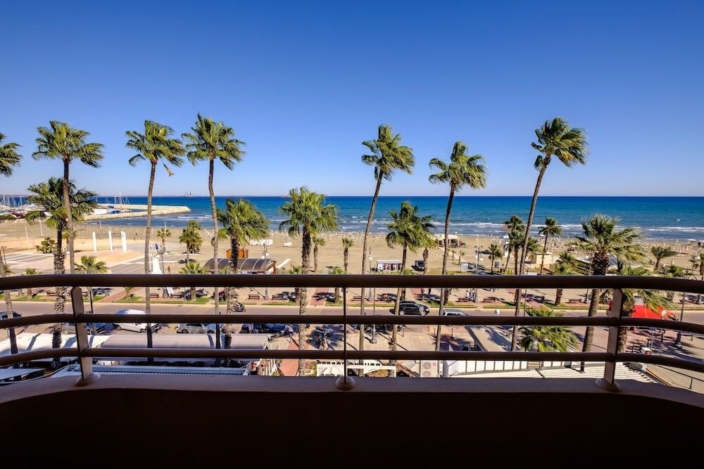 Ларнака: Les Palmiers Petrou Apartments