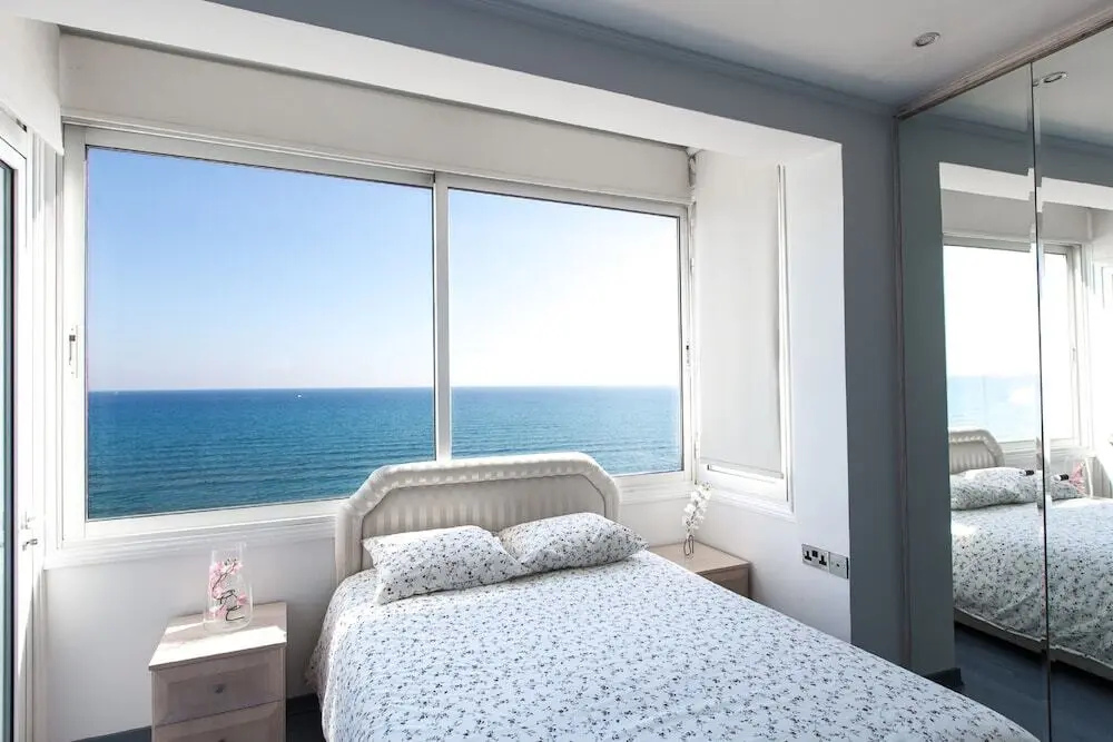 Ларнака: Laila's Seaview Penthouse Apartments