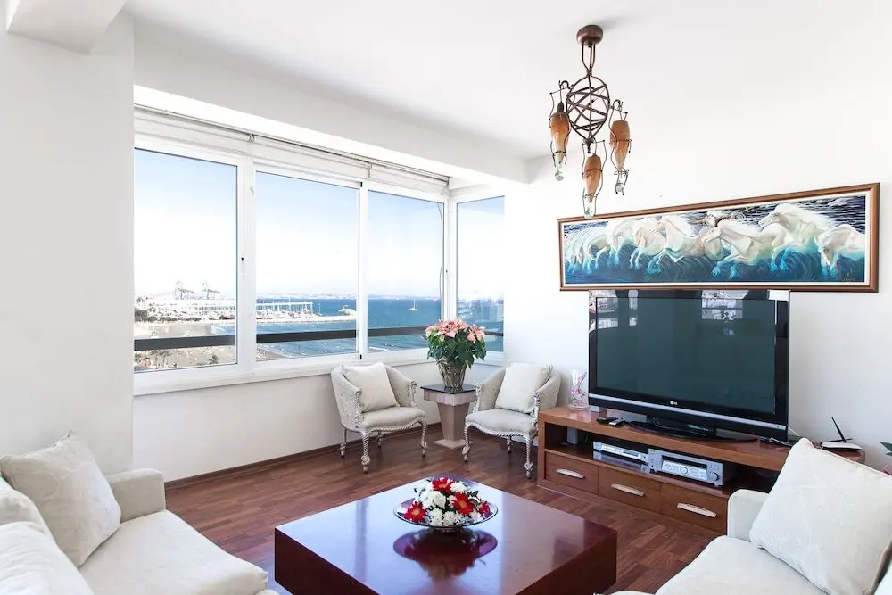 Ларнака: Laila's Seaview Penthouse Apartments