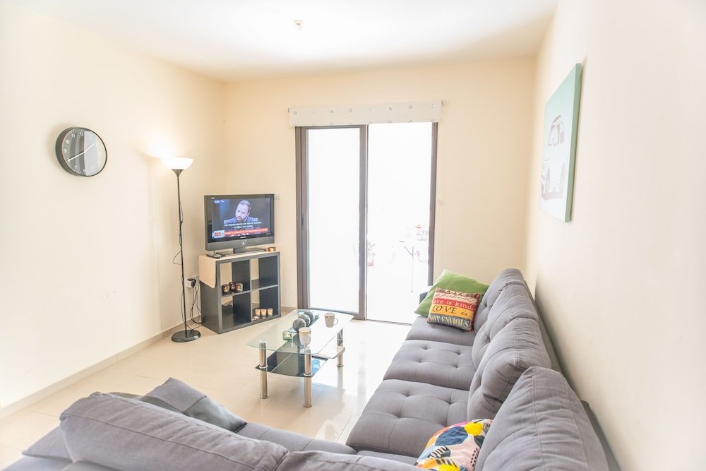 Паралимни: Kapparis Kyklades Ground Floor apartment