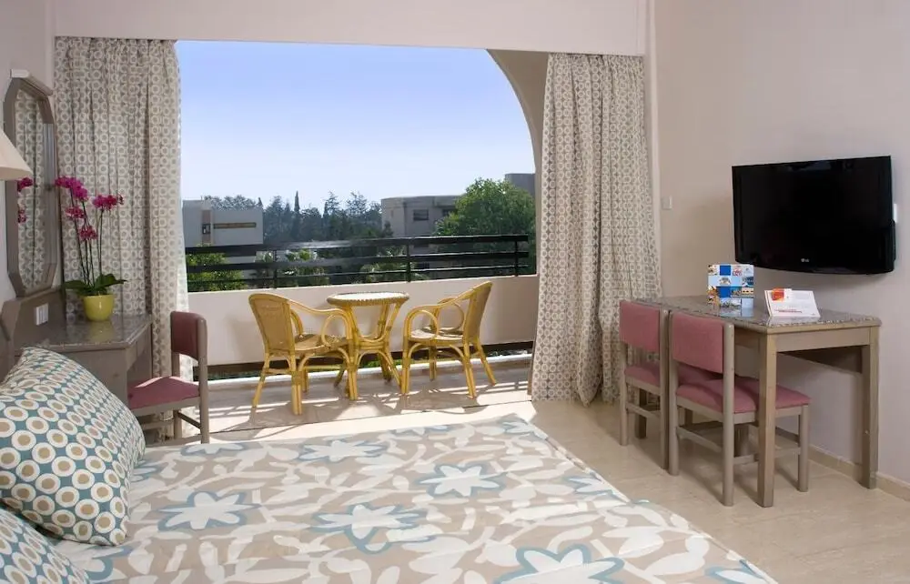 Гермасойя: Atlantica Gardens Hotel