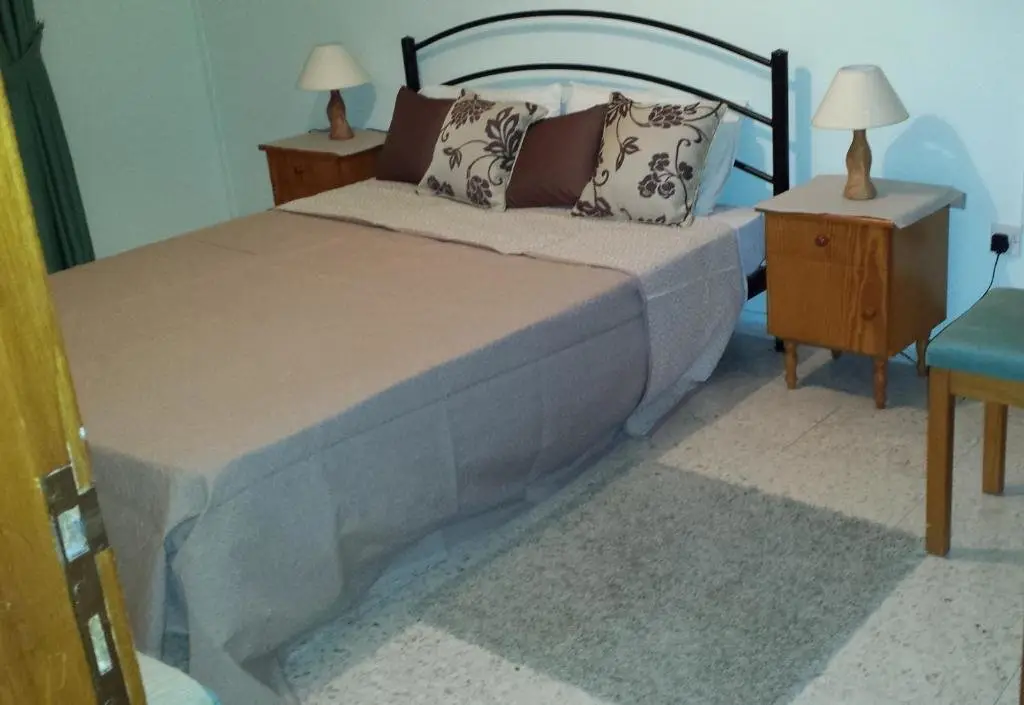 Пафос: Angela Holiday Apartments
