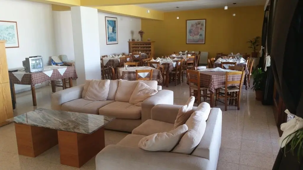 Писсури: Pissouriana Apartments