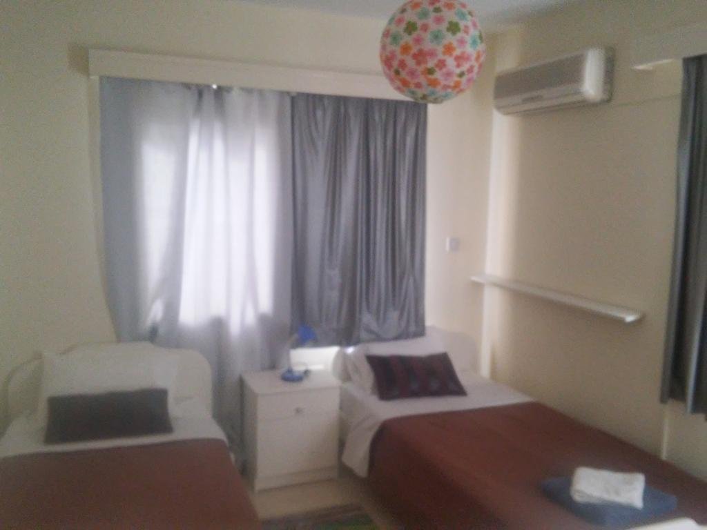 Ларнака: Nondas Hill Hotel Apartments