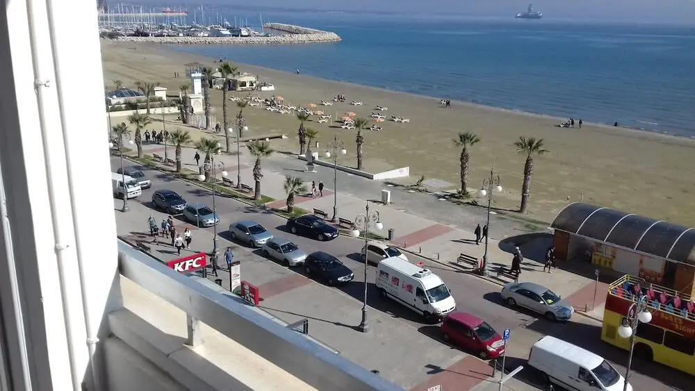 Ларнака: Palm Sea View Apartments