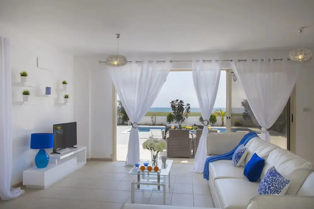 Масотос: Mazotos Villa Iris