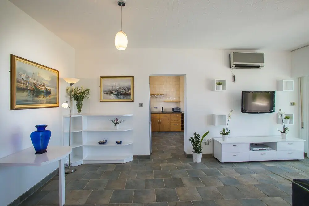 Ларнака: Lordos Sunshore Beachfront Suite