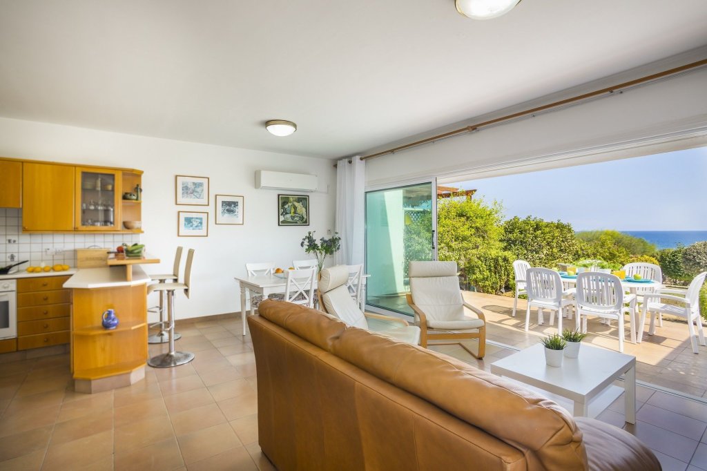 Протарас: Sirina Lina Beachfront Suite