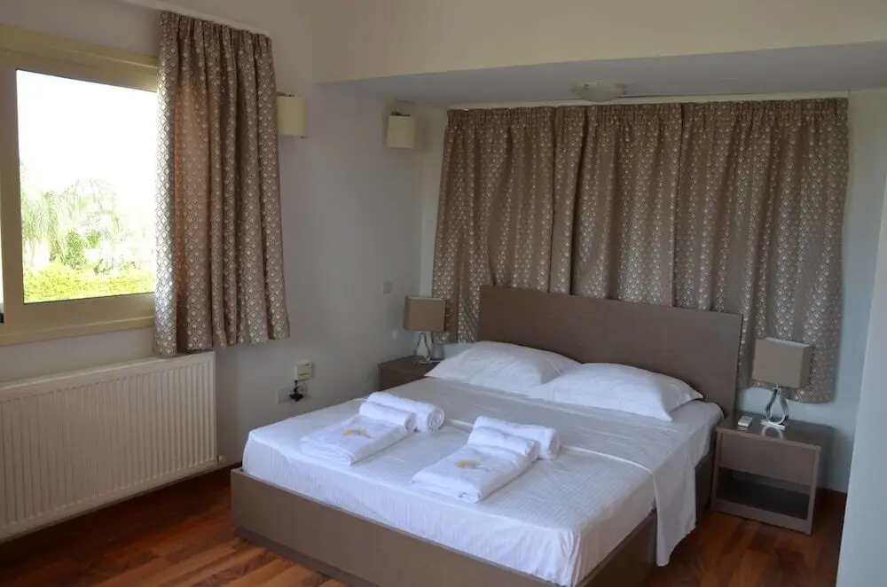 Врисоуллес: Alexandria Villas