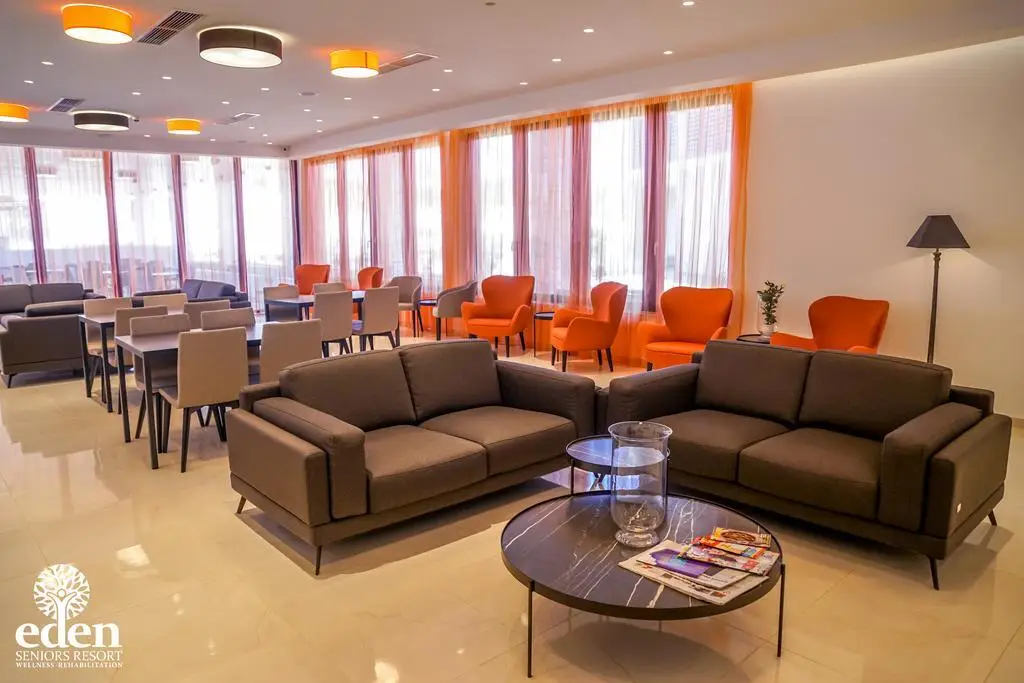 Терсефану: Eden Seniors Resort
