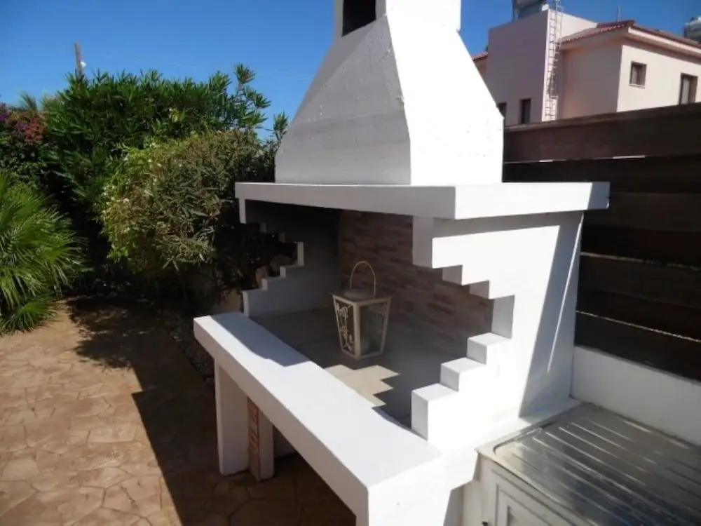 Протарас: Villa Knossos