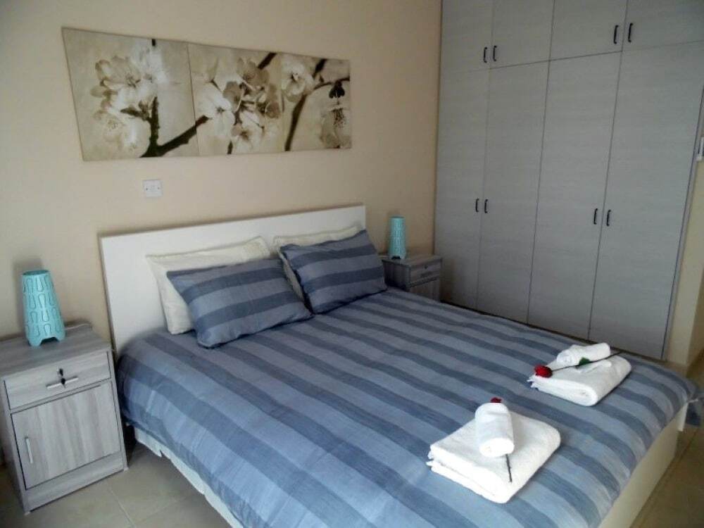 Айя-Напа: Nedi Apartment