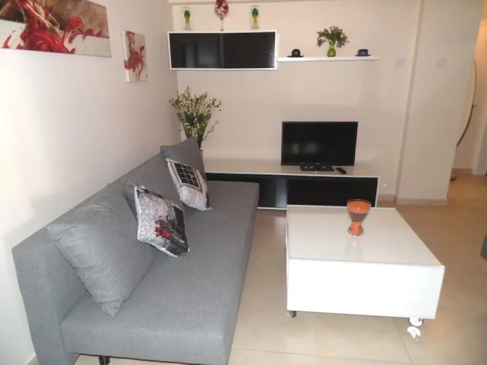 Айя-Напа: Nedi Apartment