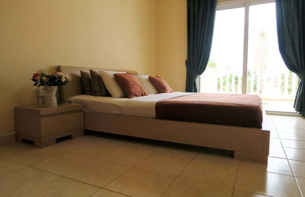 Айя-Напа: Alexia Apartment