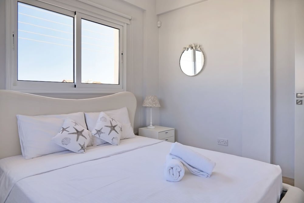 Протарас: Velomar Elite Luxury Home