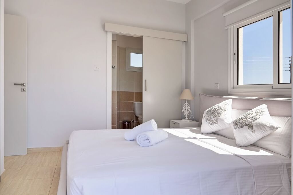 Протарас: Velomar Elite Luxury Home