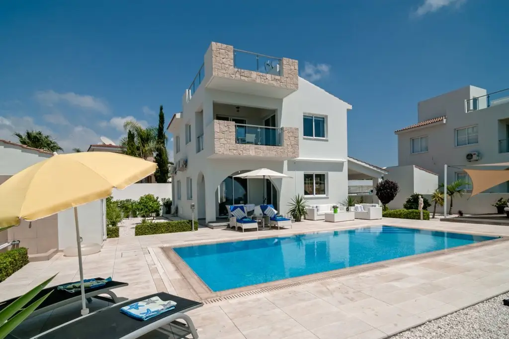 Пейя: Villa Verdi