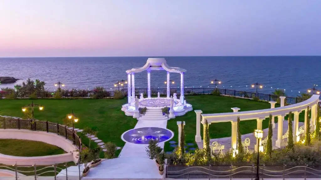 Алсанджак: Merit Royal Premium Hotel - All inclusive