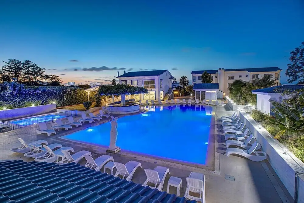 Алсанджак: Aphrodite Hotel