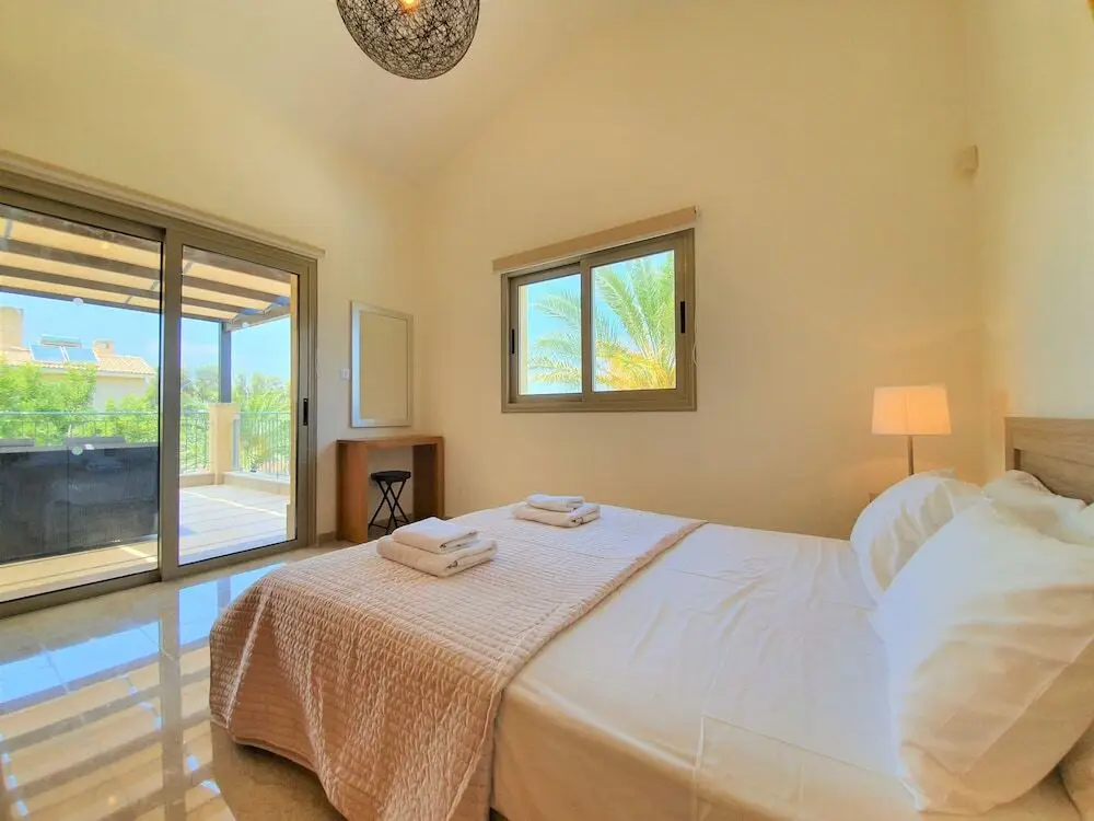 Полис Хрисохус: Hector Beach Villa - Sandy Beach Villas