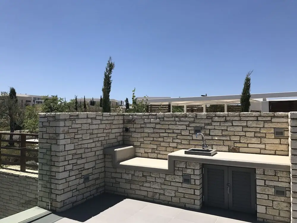 Mountain Villa with Golf Club — фото 1