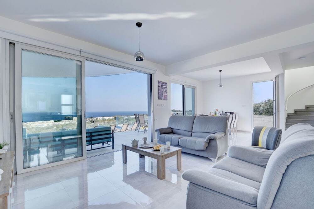 Протарас: Villa Clea,stunning 4bdr Protaras Villa, Seaviews
