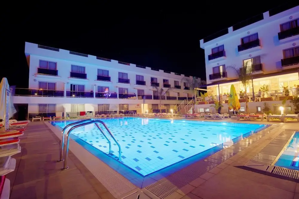 Трикомо (Искеле): Sea Life Hotel