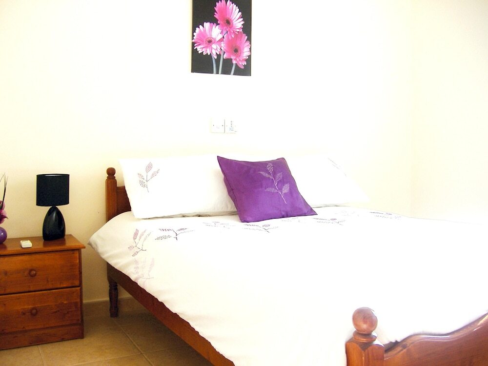 Мандрия: Apartment With 2 Bedrooms in Mandria, With Pool Access and Wifi