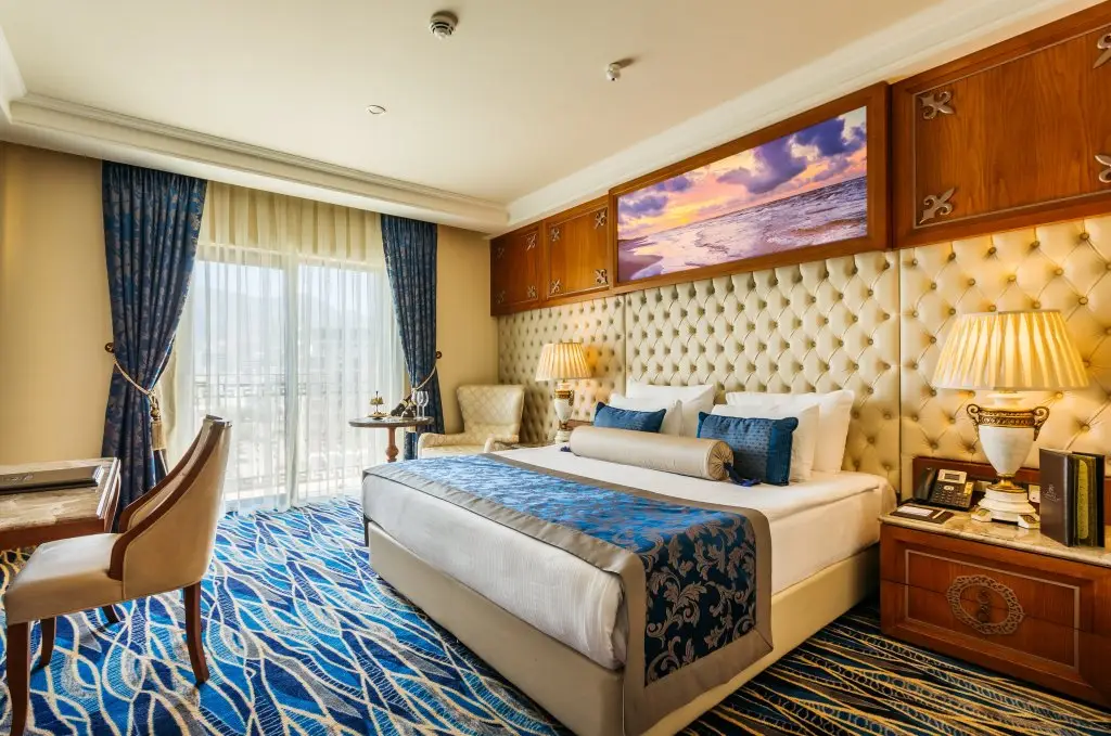 Кирения: Отель Lords Palace Spa Casino