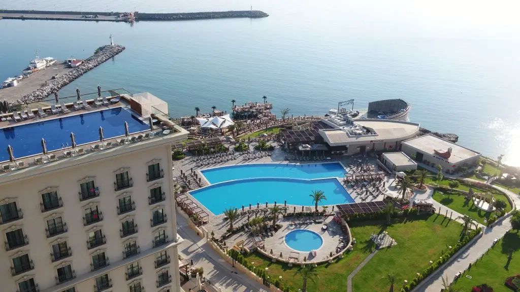 Кирения: Отель Lords Palace Spa Casino