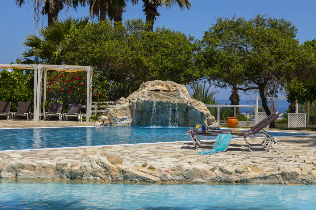 Полис Хрисохус: Отель Latchi Family Resort