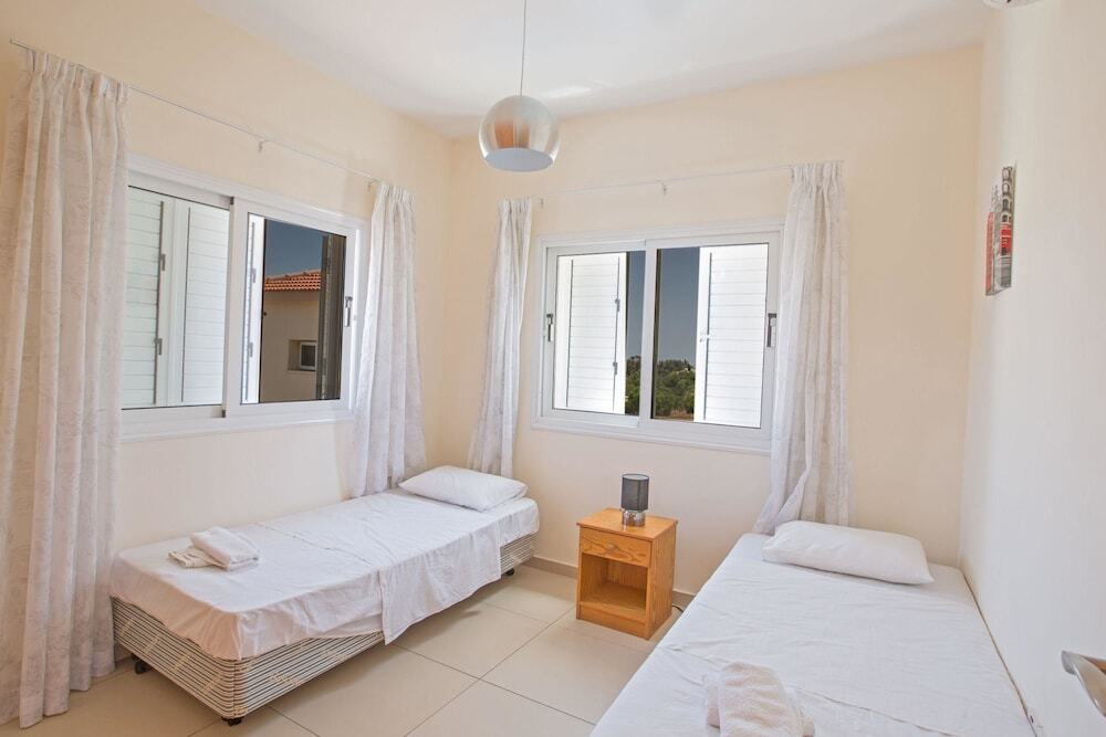 Паралимни: Cyprus Villa Malama 8 Gold