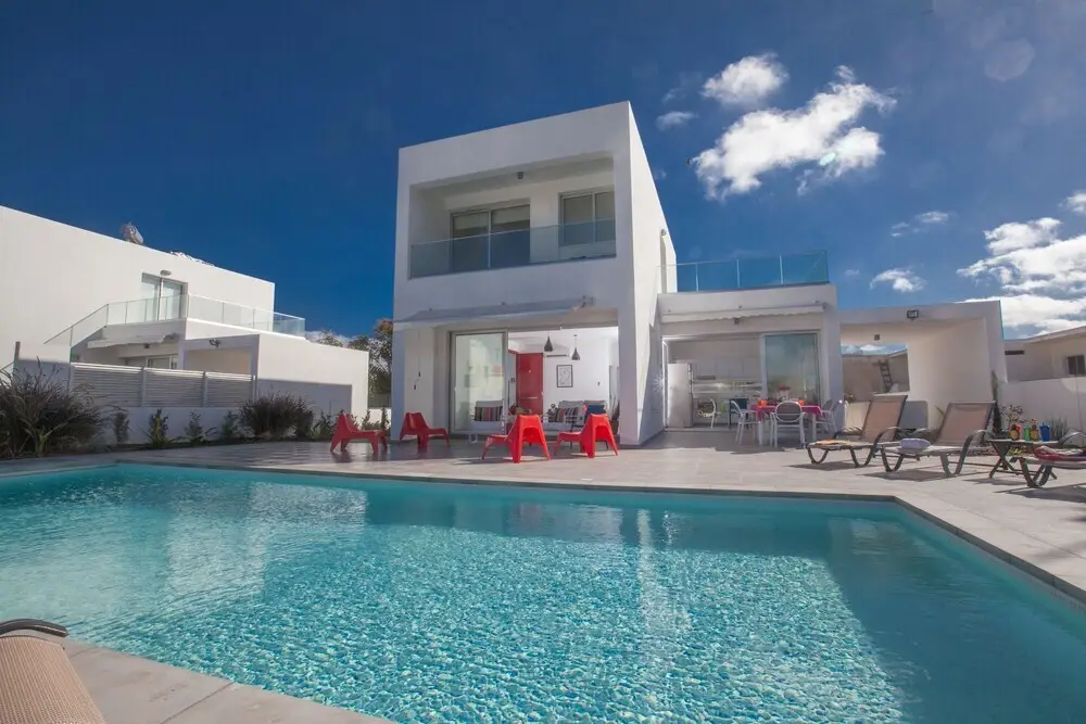 Celebrity Villa Hollyoaks 2 — фото 1