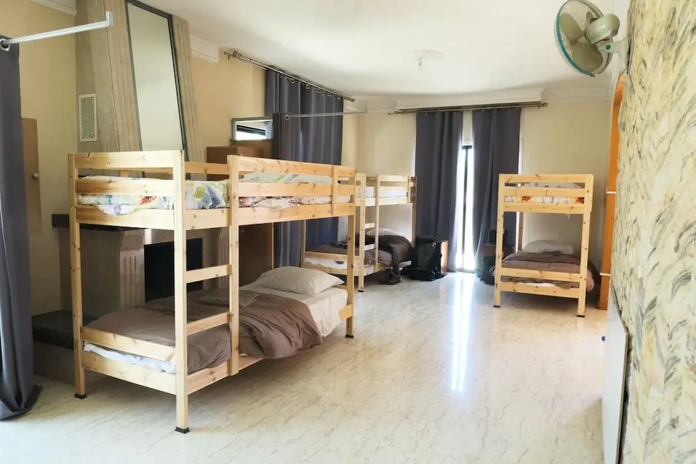 Айя-Напа: House Of Nissus Hostel