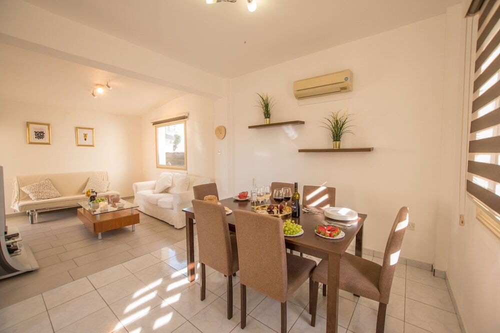 Паралимни: Kapparis Two Bedroom House No 8