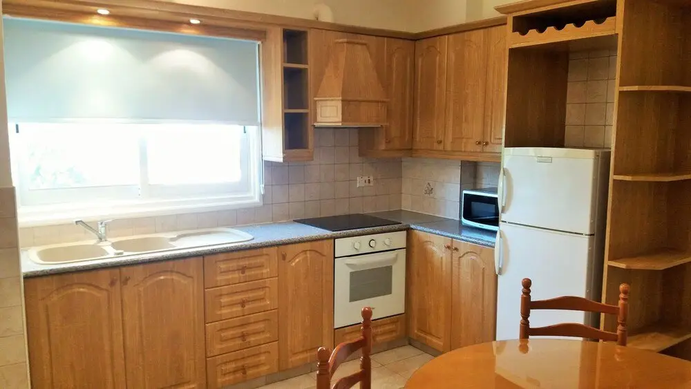 Ларнака: 240 Depa Court
