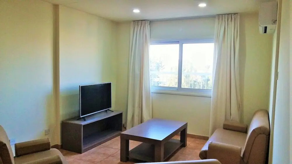 Ларнака: 312 Depa Court