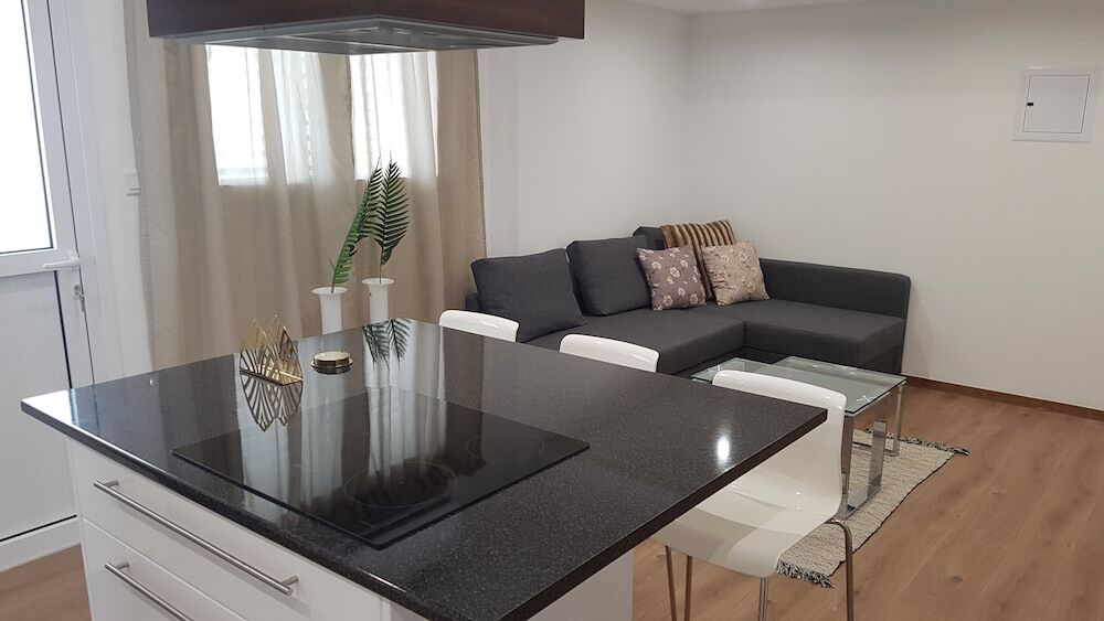Пафос: City Centre Apartments