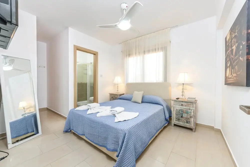 Айя-Напа: Nissi Beach Apartment 1
