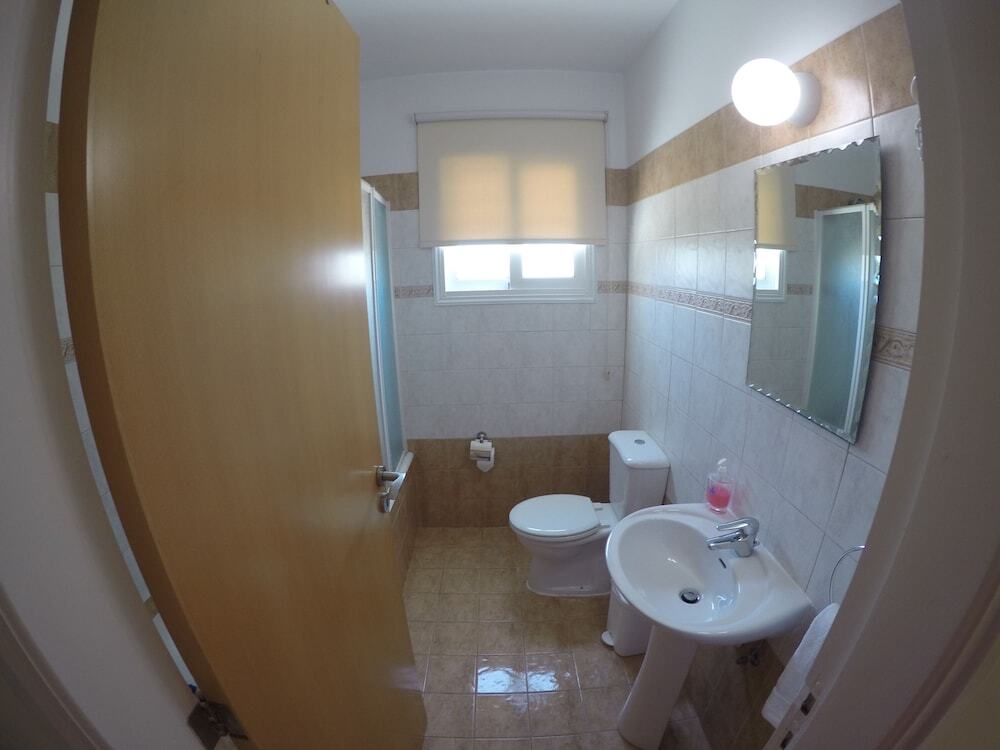 Паралимни: Andros Villa