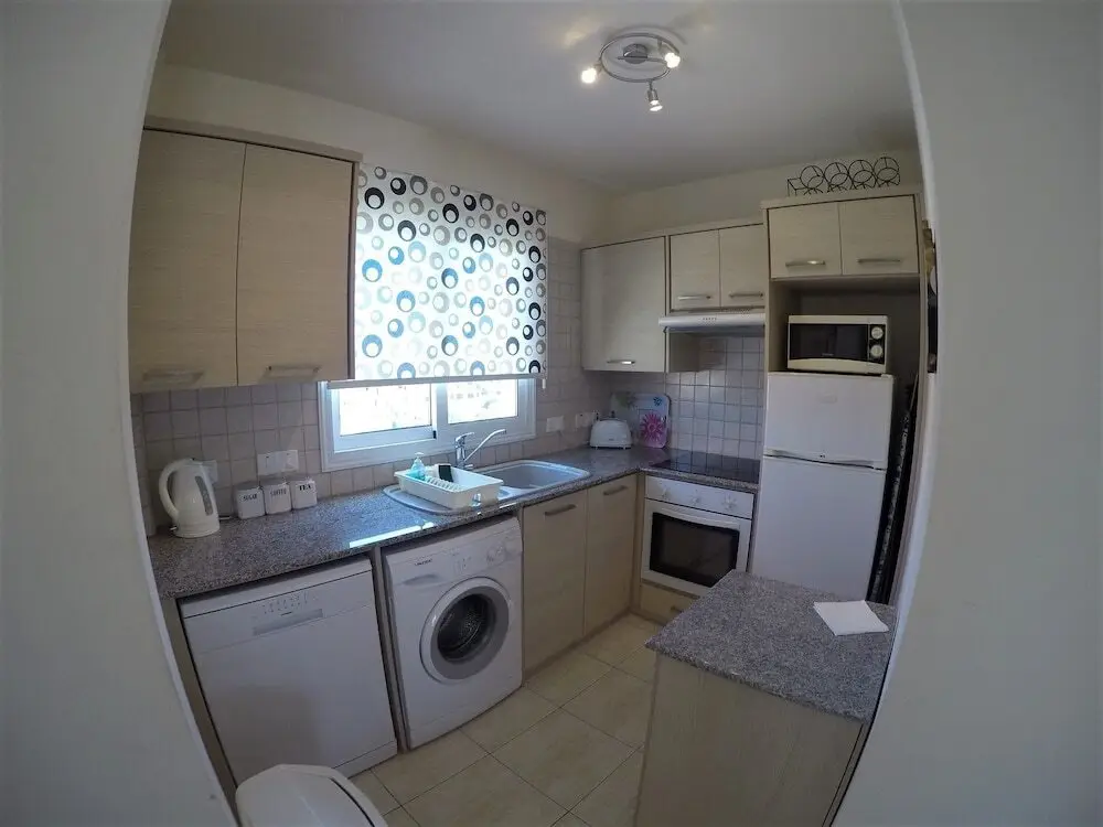 Протарас: Camelot Apartment