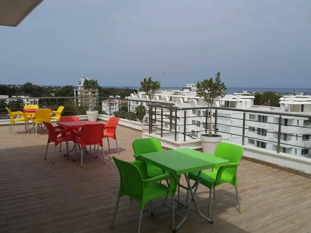 Кирения: Girne Ideal Rezidans