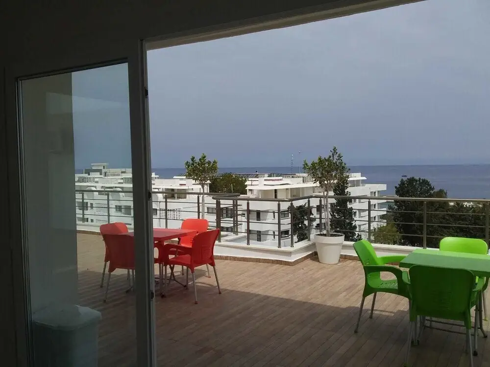 Кирения: Girne Ideal Rezidans