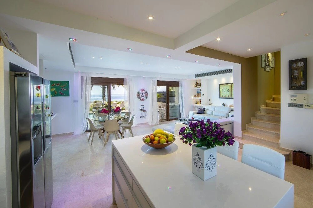 Протарас: Protaras El Greco Seafront Villa, Greco Mare