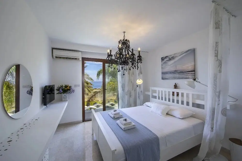 Протарас: Protaras El Greco Seafront Villa, Greco Mare