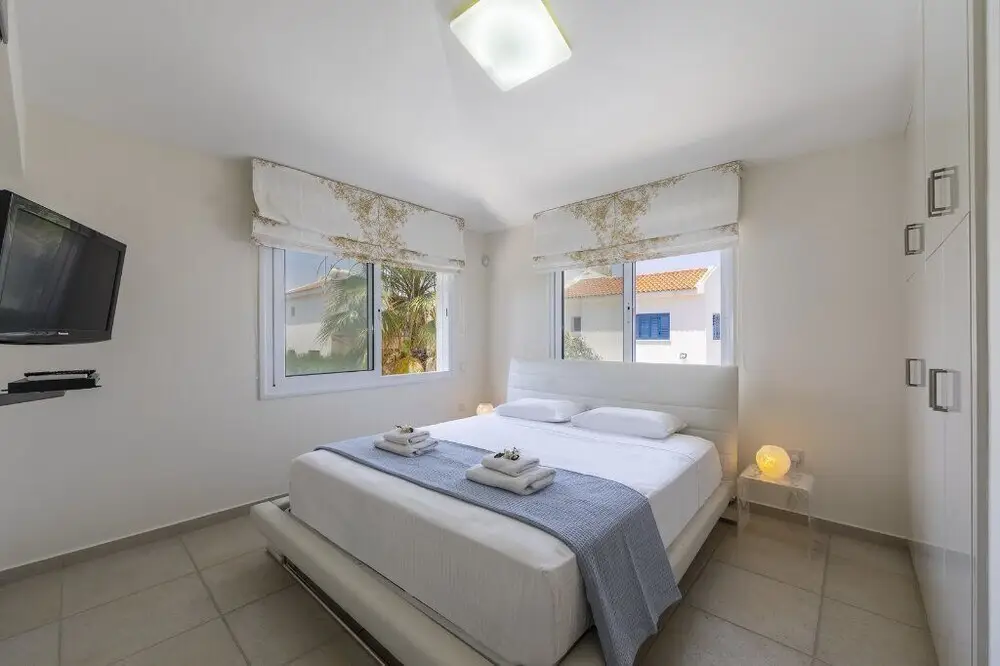 Паралимни: Protaras Villa Serifos By The Sea