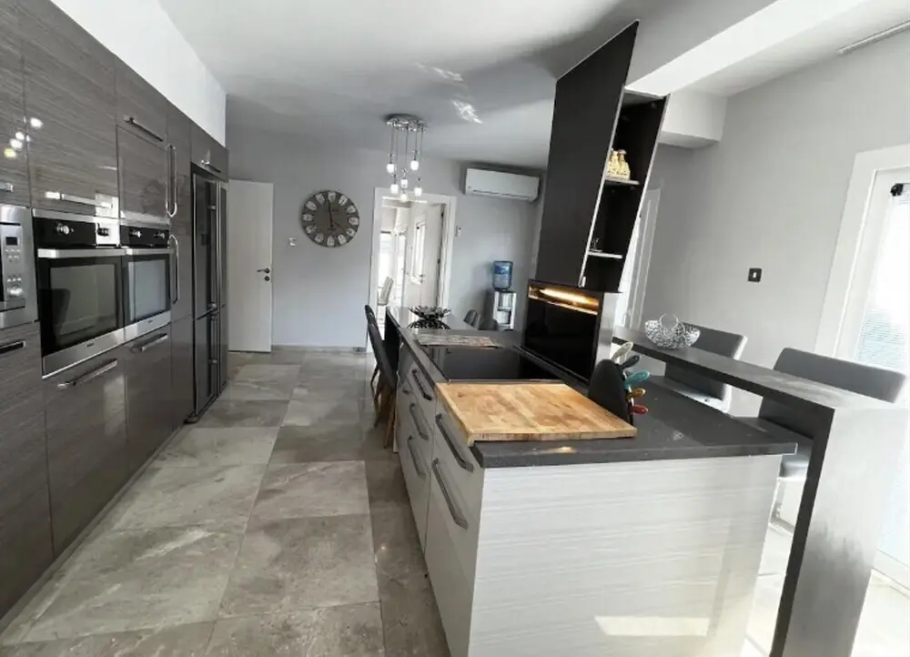 Кирения: Sema Villa in Kyrenia, 4 Bedroom Villa, Sleeps 8