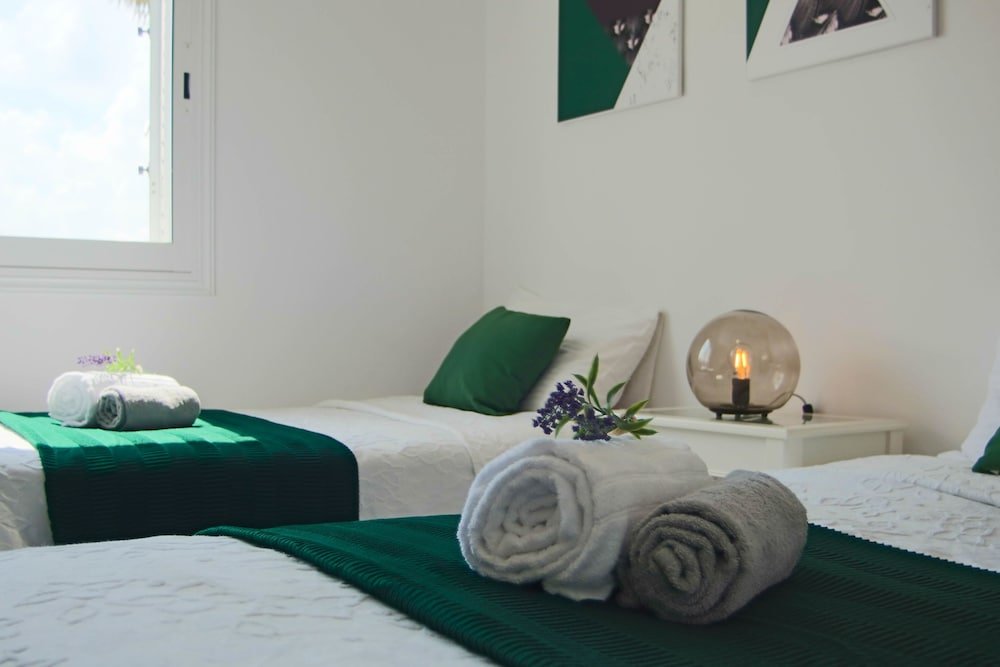 Пафос: Phaedrus Living: Seaside Luxury Flat Natalia 102