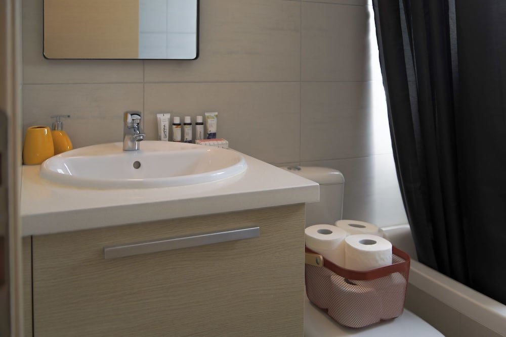 Никосия: Phaedrus Living: City Luxury Flat Anemone 103